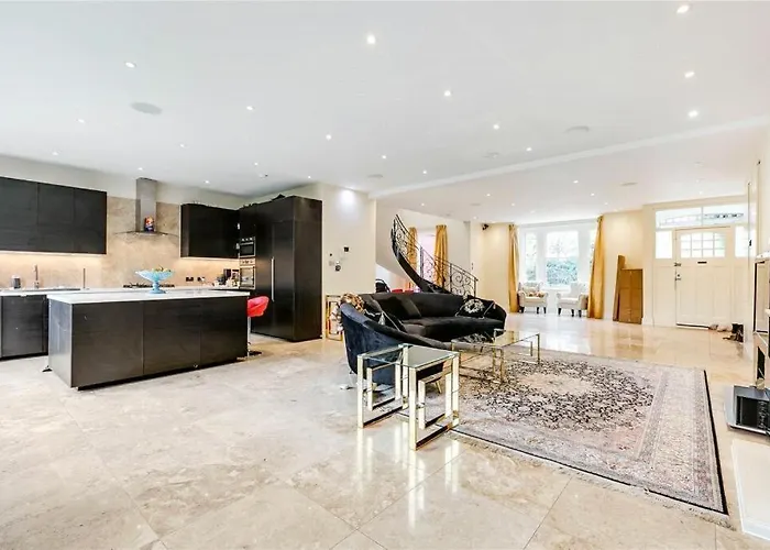 Luxury London House