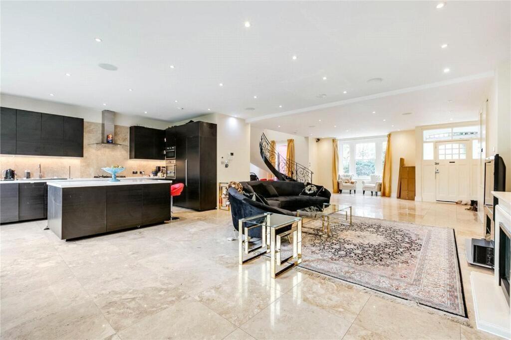 Apartment Luxury House *