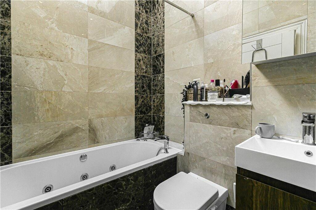 Luxury House London